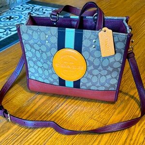 COACH Dempsey Carryall In Signature Jacquard With Stripe And Coach Patch -FINAL$